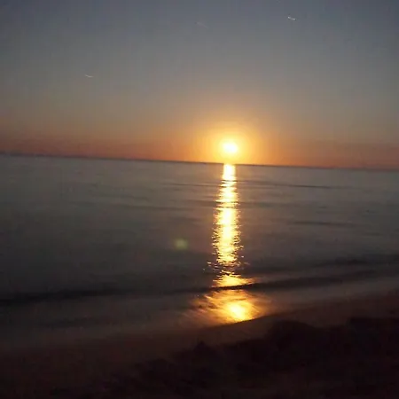 Sole Di Lägenhet Marina di Strongoli
